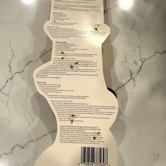 NWT Wilton Cookie Cutter Set - Picture 8 of 8